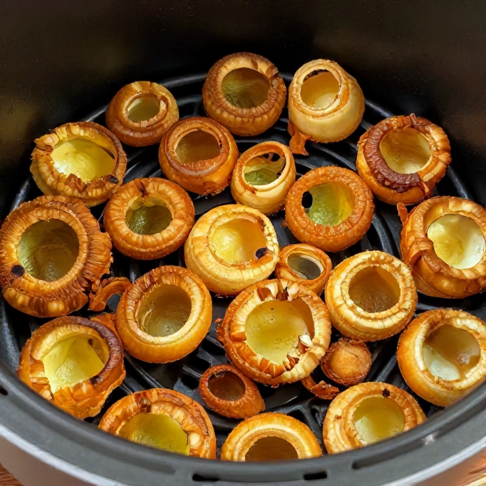 Air Fryer Crispy Mini Blooming Onions